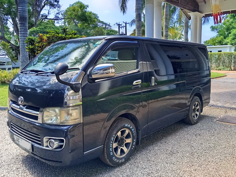 KDH Mini Van Black 1
