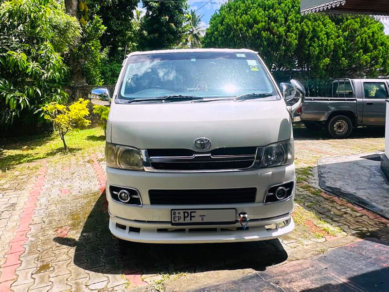 KDH Mini Van White 2 2