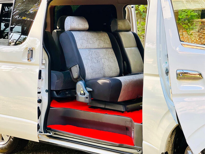 KDH Mini Van White 2 3