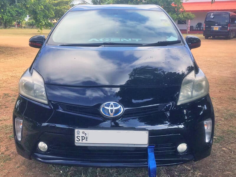 Prius Black 1