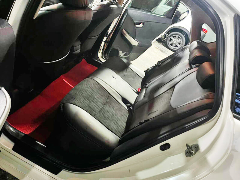 Prius White 2 2