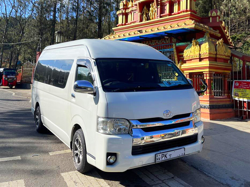 Private Vehicles 54 Toyota KDH High Roof 8